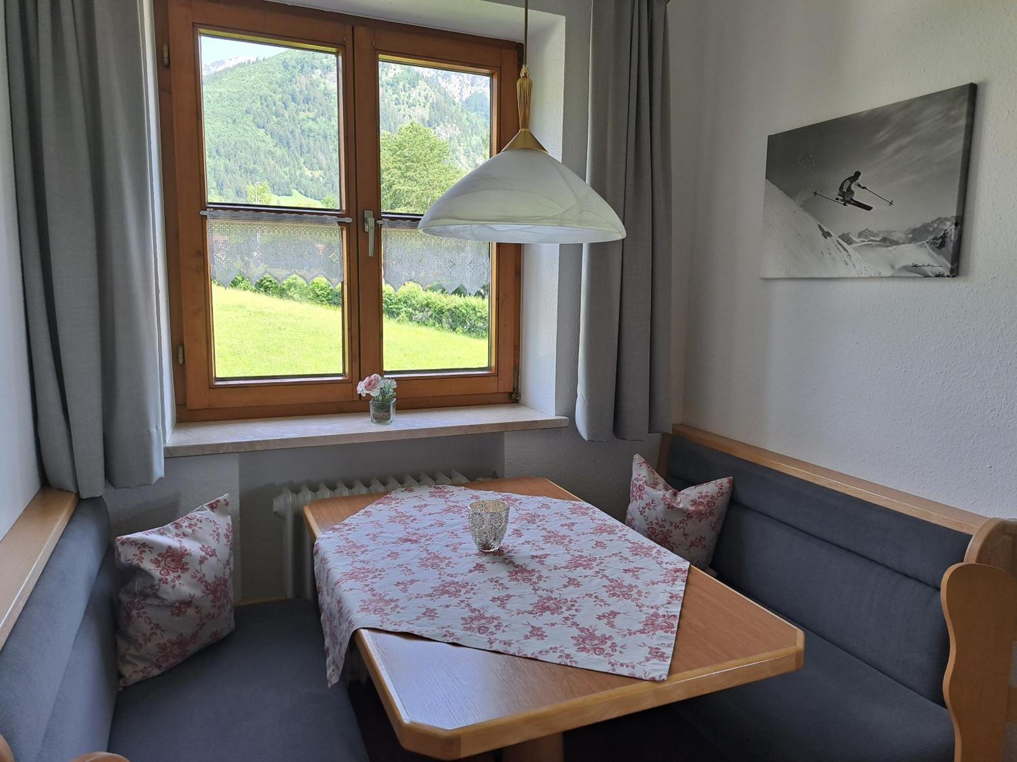 Landhaus Via Decia - Bad Hindelang Plus Partner Apartment